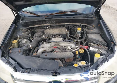 2010 Subaru Forester 2.5X Premium из США, поврежденный, VIN JF2SH6CC4AH915836